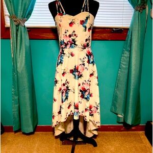 Dress Tells high low dress